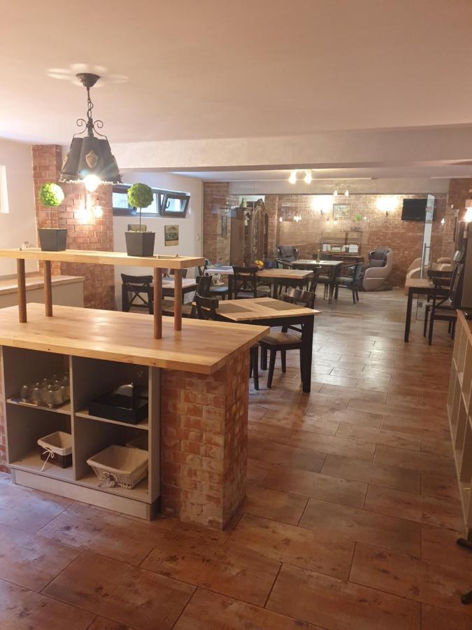 贝尔维尔酒店 雅西 外观 照片